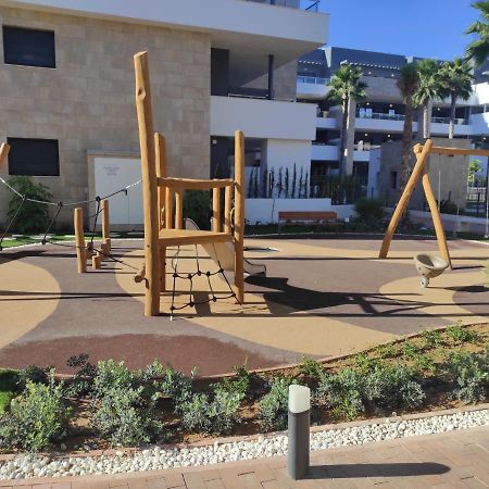 Lovely First Floor Apartment, Heating Pool ! Alicante Exteriör bild