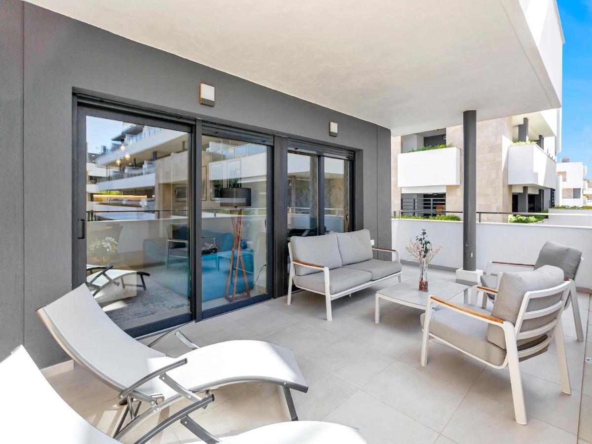 Lovely First Floor Apartment, Heating Pool ! Alicante Exteriör bild