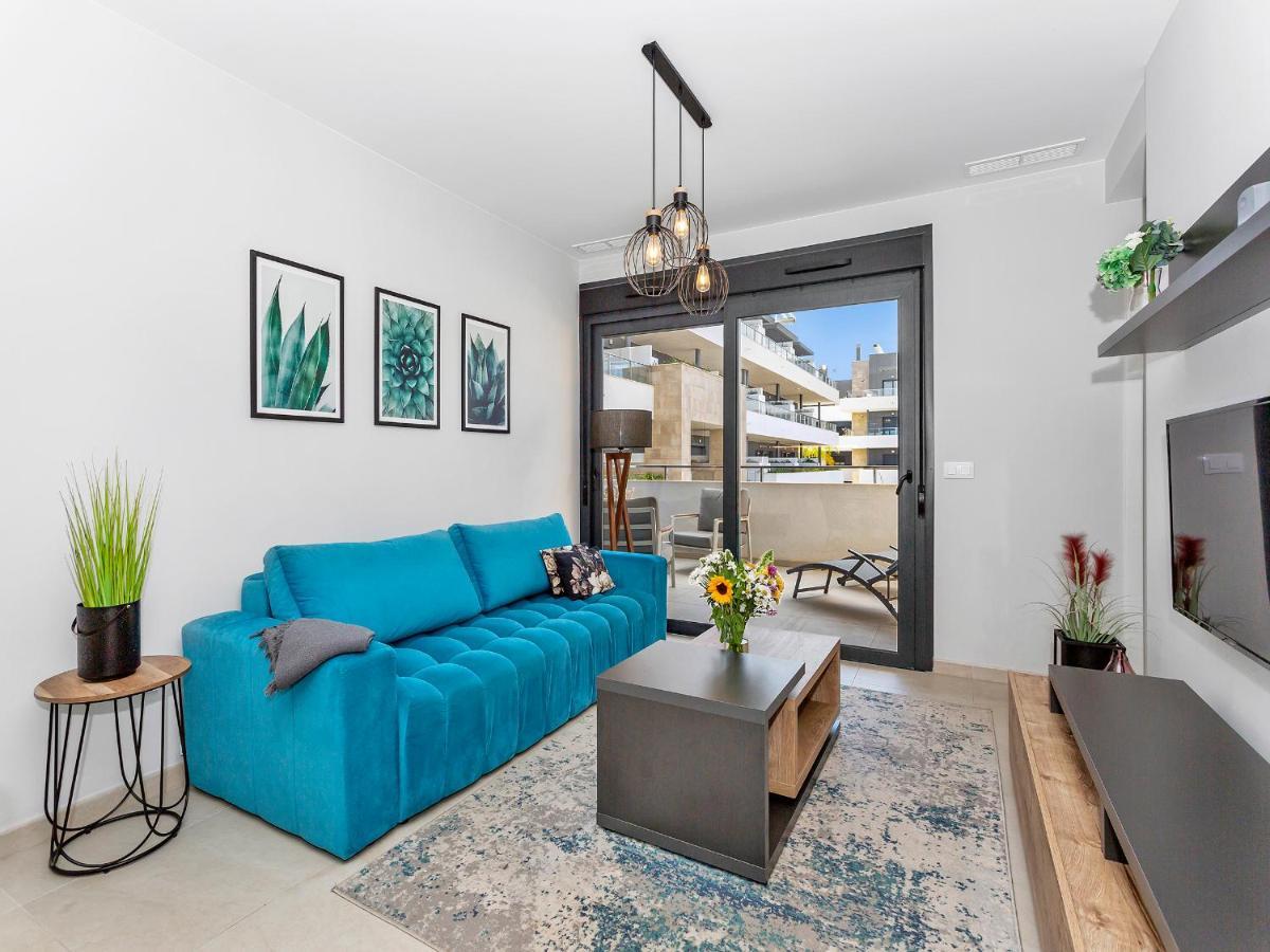Lovely First Floor Apartment, Heating Pool ! Alicante Exteriör bild