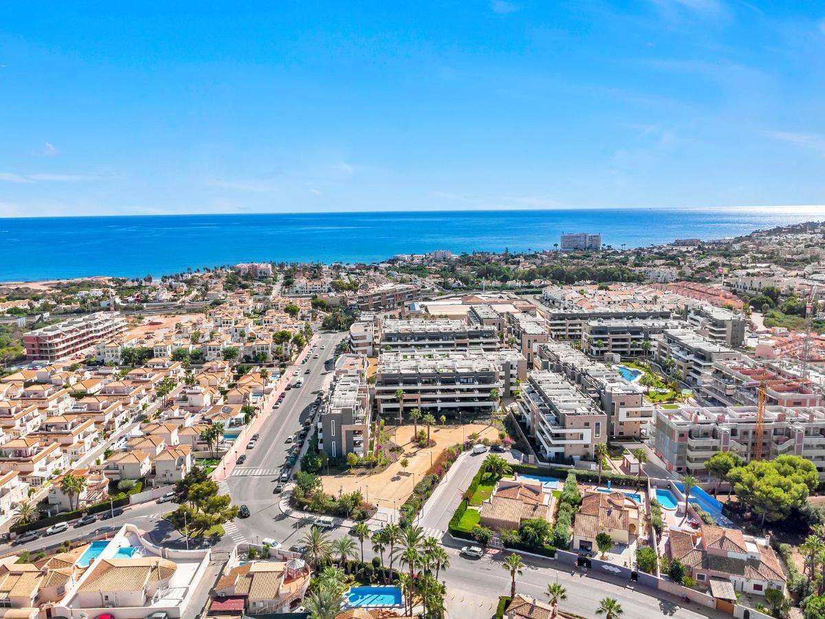 Lovely First Floor Apartment, Heating Pool ! Alicante Exteriör bild